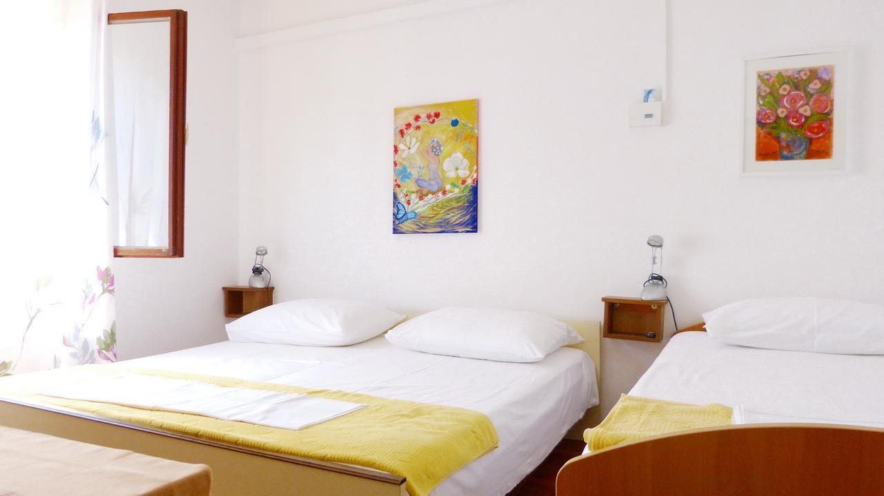 Beach Front Apartments Balica Rat Omiš Εξωτερικό φωτογραφία