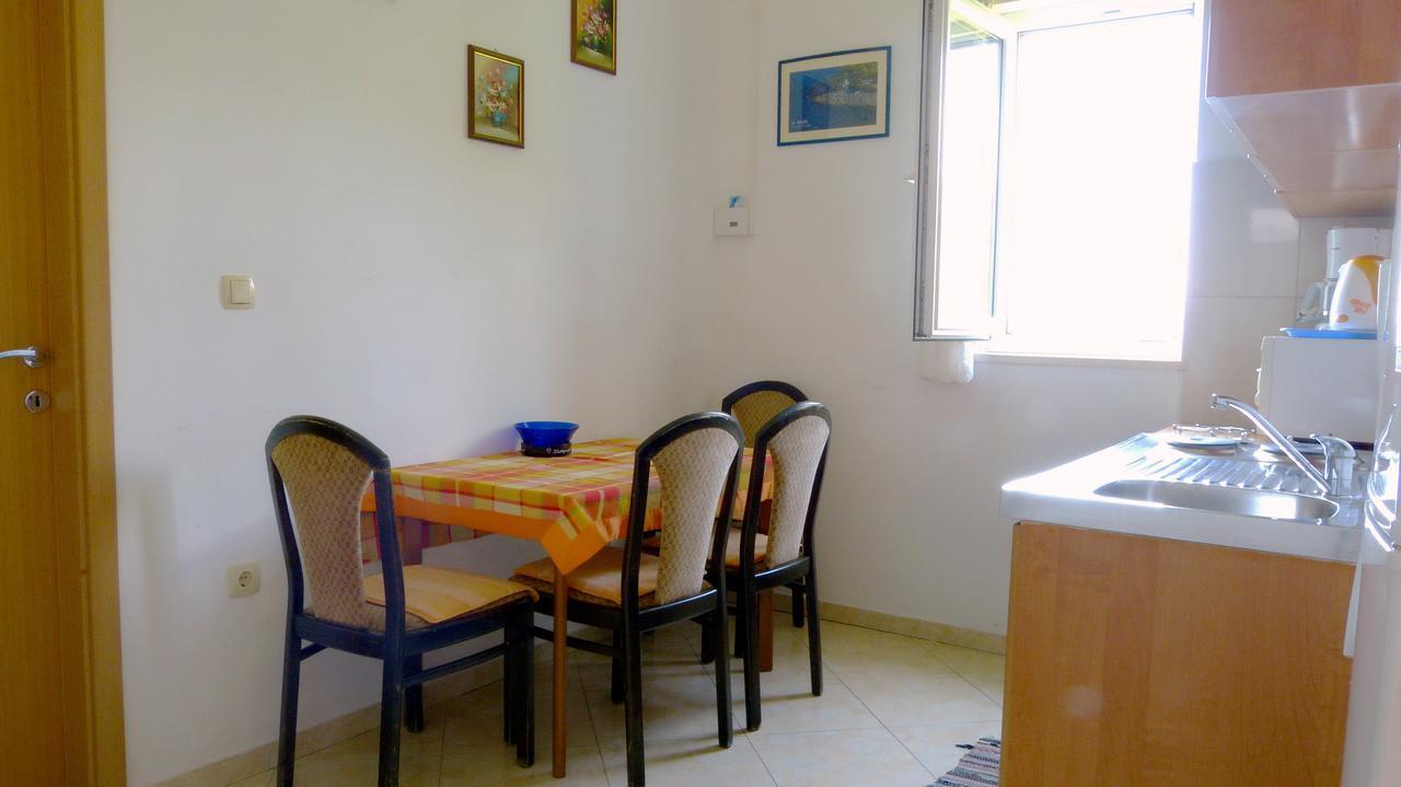 Beach Front Apartments Balica Rat Omiš Εξωτερικό φωτογραφία