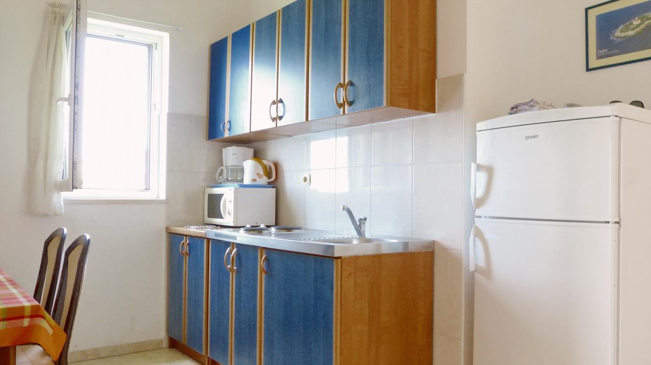 Beach Front Apartments Balica Rat Omiš Εξωτερικό φωτογραφία