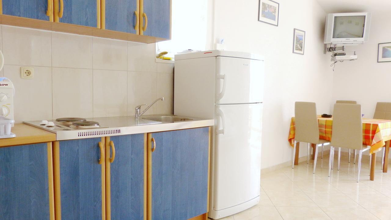 Beach Front Apartments Balica Rat Omiš Εξωτερικό φωτογραφία